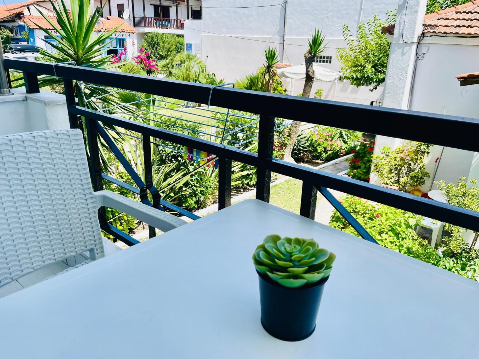 Thalassa Garden Studios Pefkochori Exterior photo